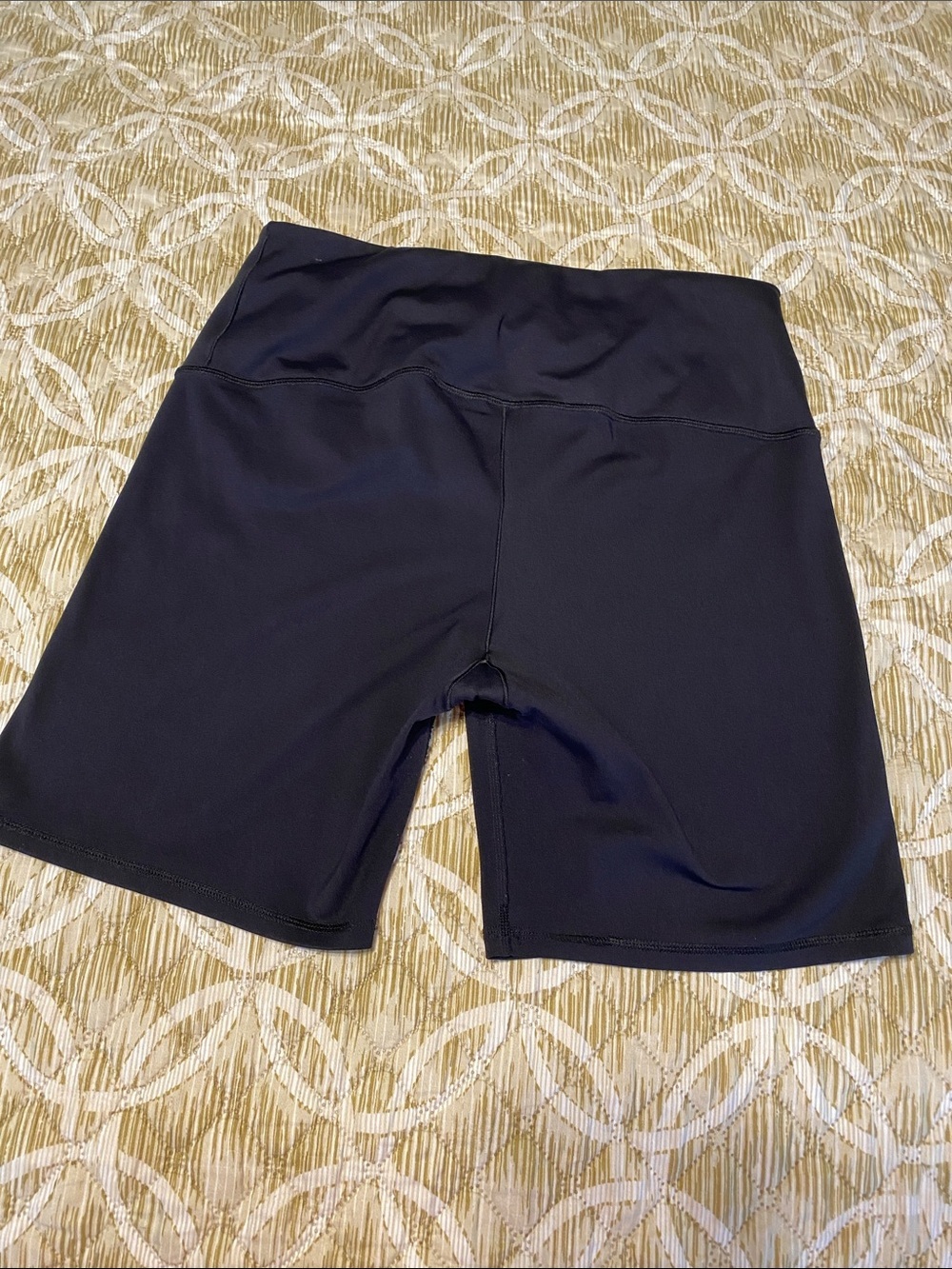 CALIA by Carrie Underwood Black High-Waist Bike Shorts Medium - Picture 2 of 5